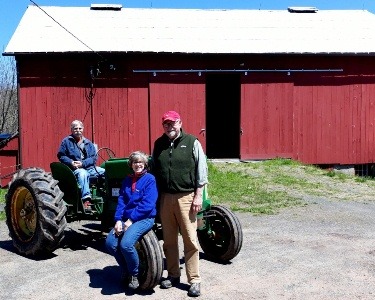 Pete and Leeann Bartkoski with Dale Bertoldi at Hawk Hill Farm